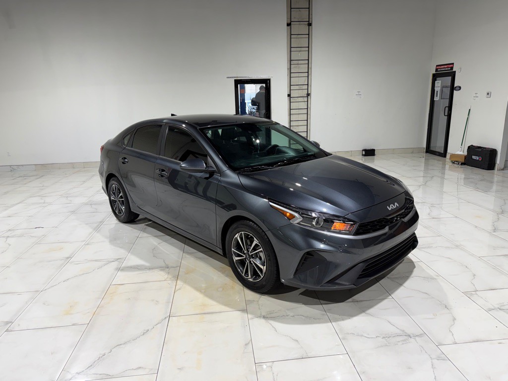 2024 Kia Forte Image 3