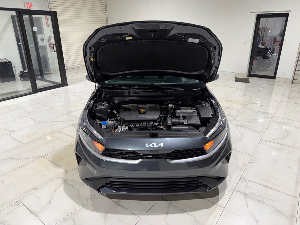 2024 Kia Forte Image 4