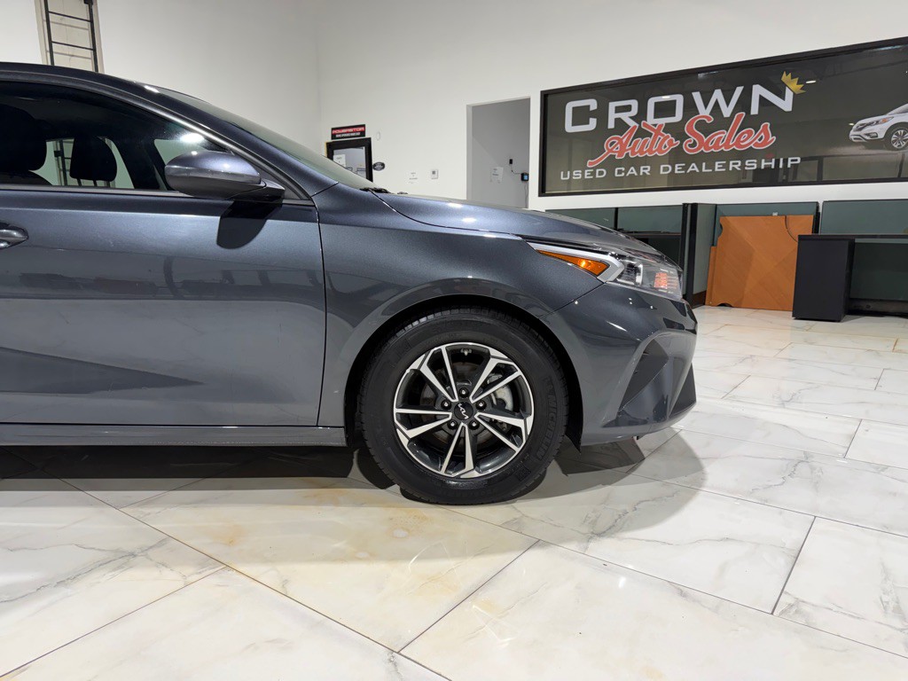 2024 Kia Forte Image 6