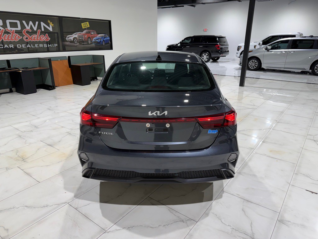 2024 Kia Forte Image 10