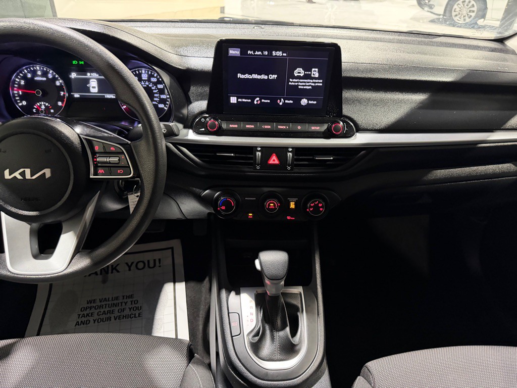 2024 Kia Forte Image 21
