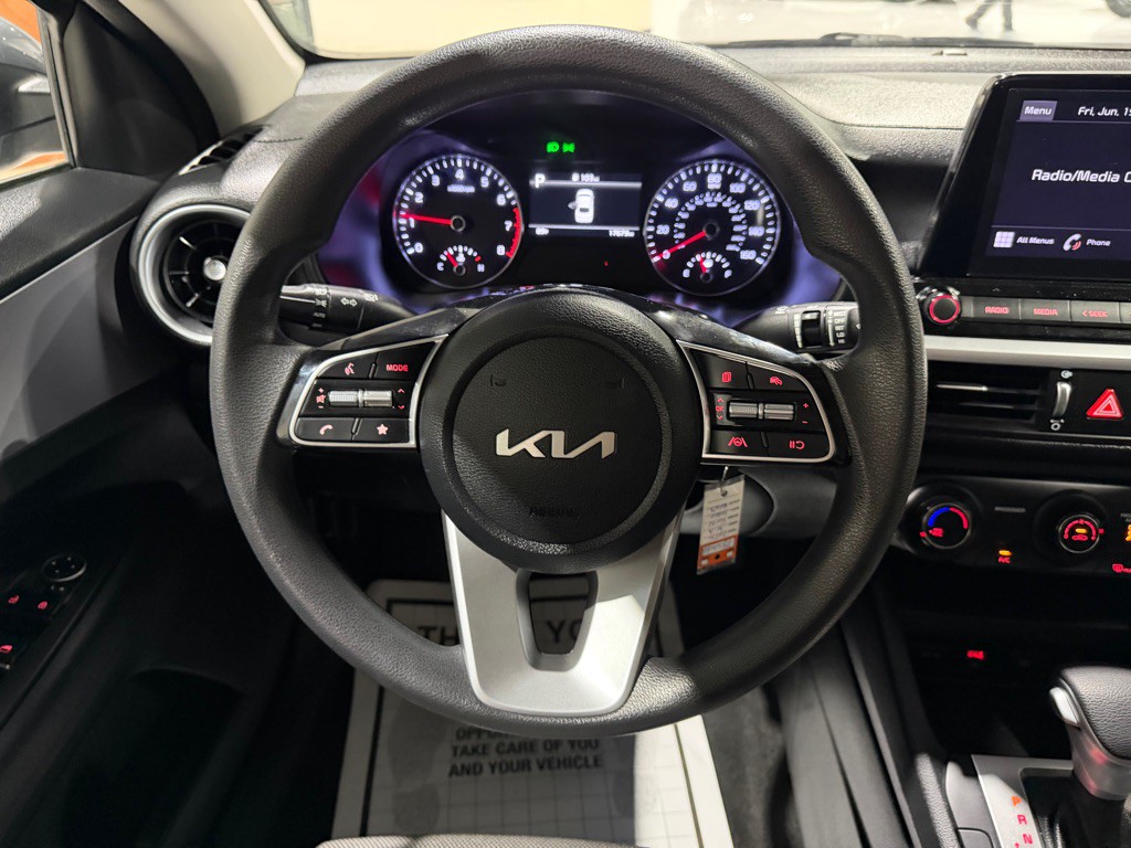 2024 Kia Forte Image 22
