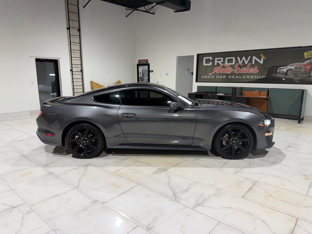 2018 Ford Mustang Image 7