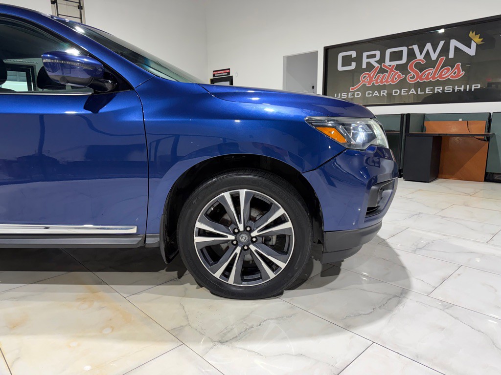 2018 Nissan Pathfinder Image 6