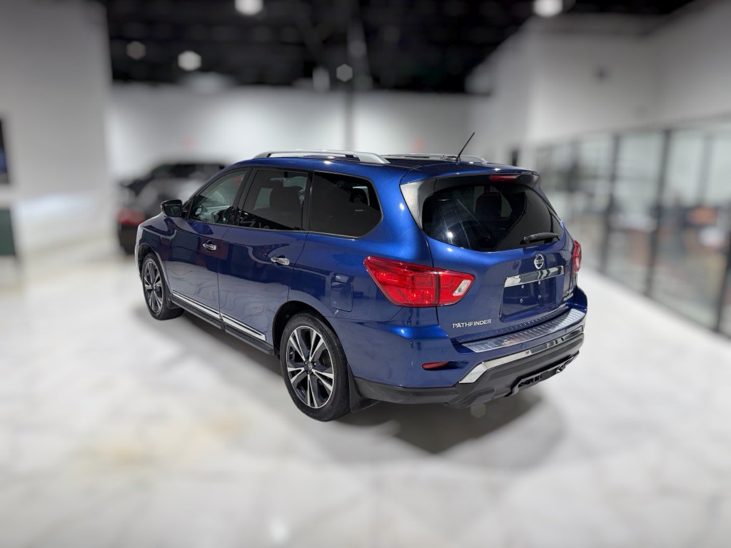 2018 Nissan Pathfinder Image 9