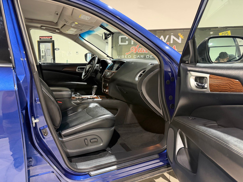 2018 Nissan Pathfinder Image 15