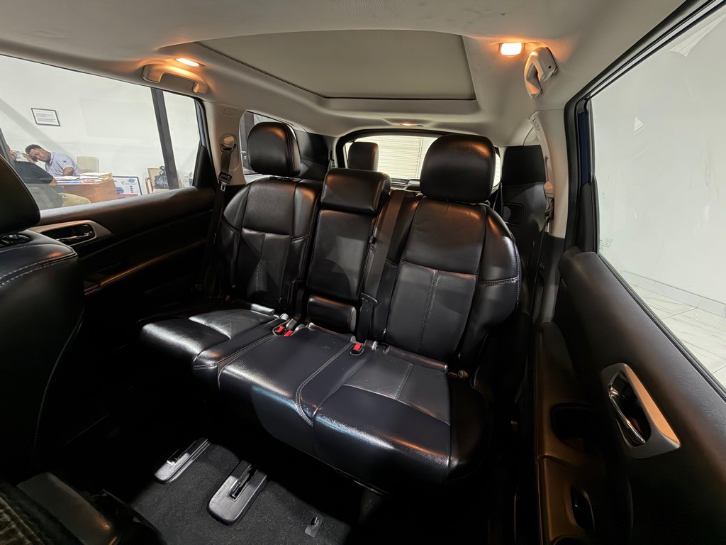 2018 Nissan Pathfinder Image 19