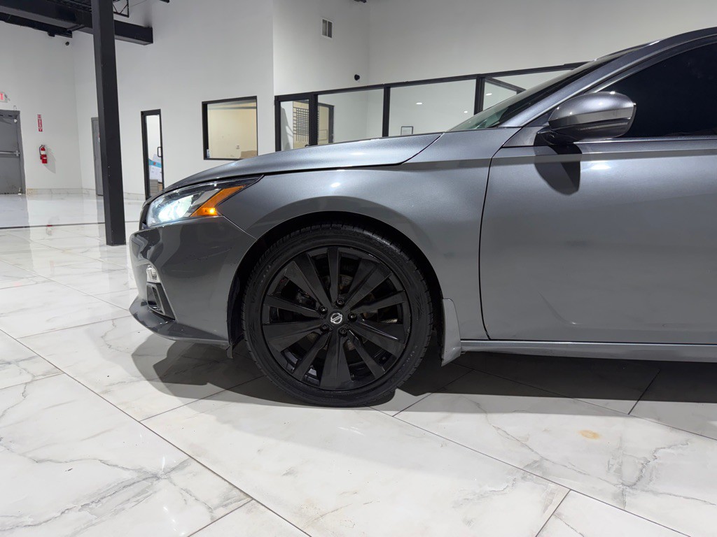2022 Nissan Altima Image 6