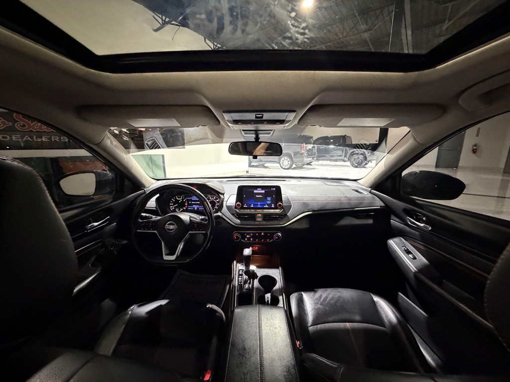 2022 Nissan Altima Image 20