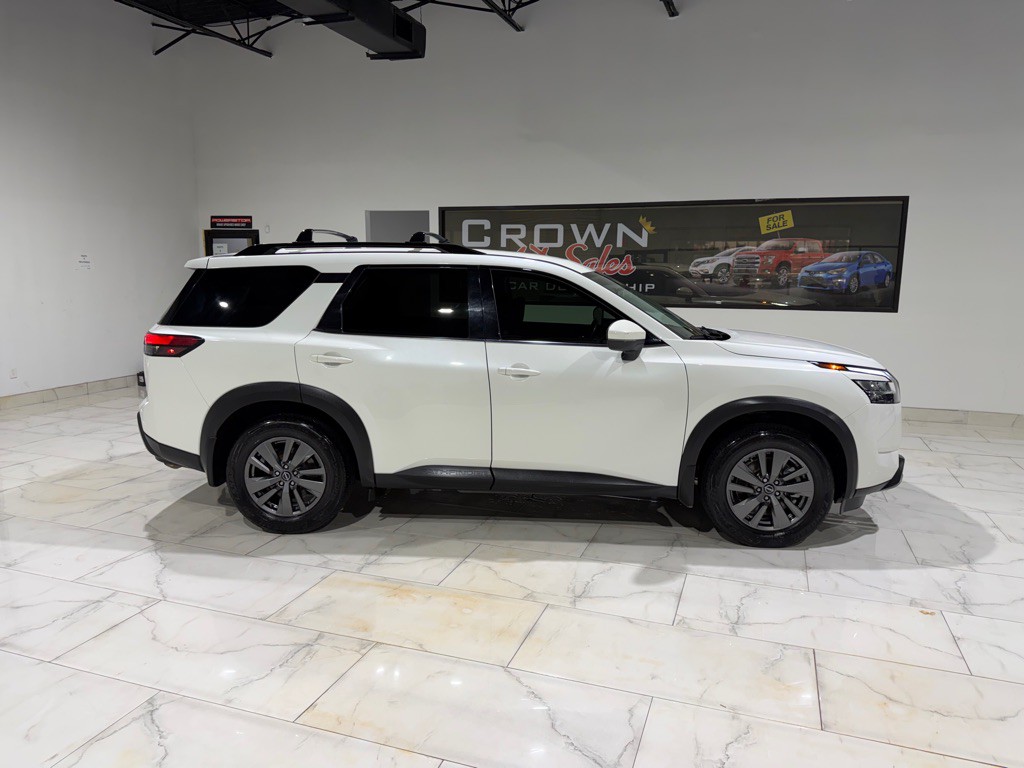 2022 Nissan Pathfinder Image 7