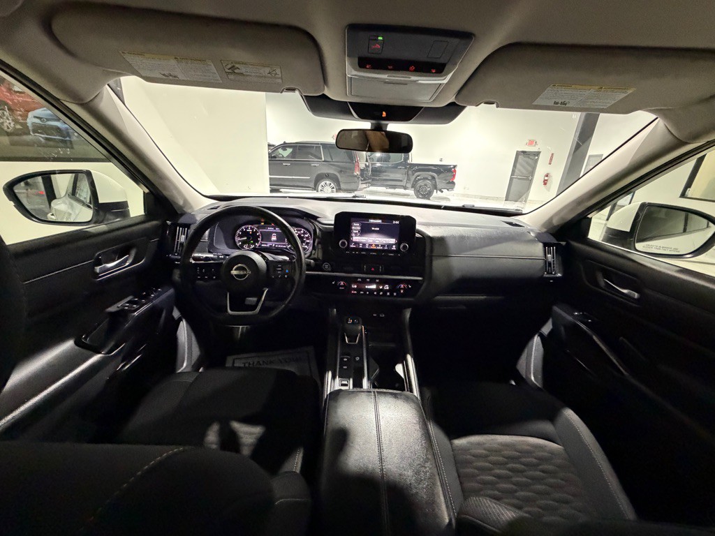 2022 Nissan Pathfinder Image 21