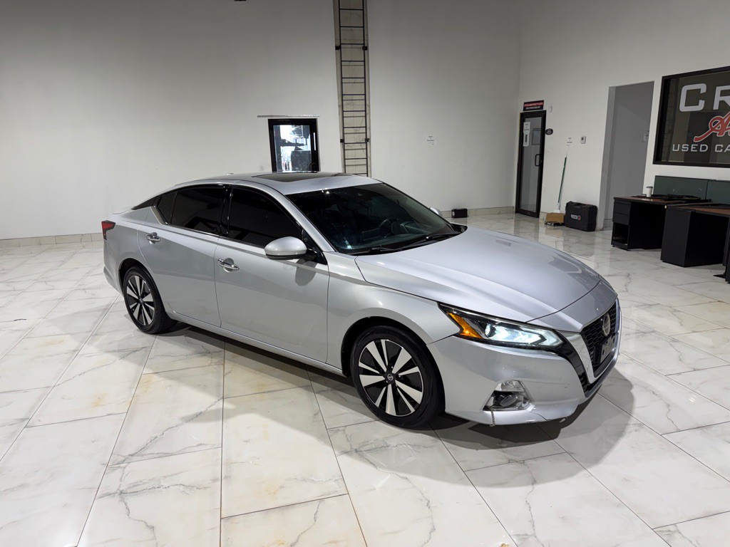 2020 Nissan Altima Image 3
