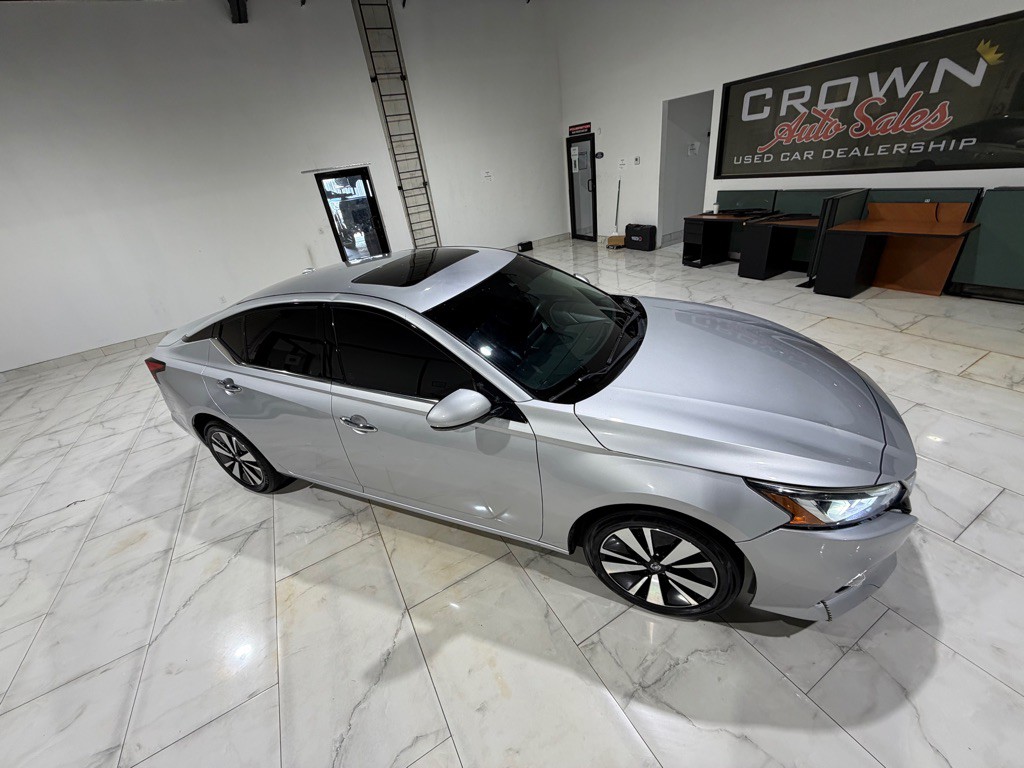 2020 Nissan Altima Image 5