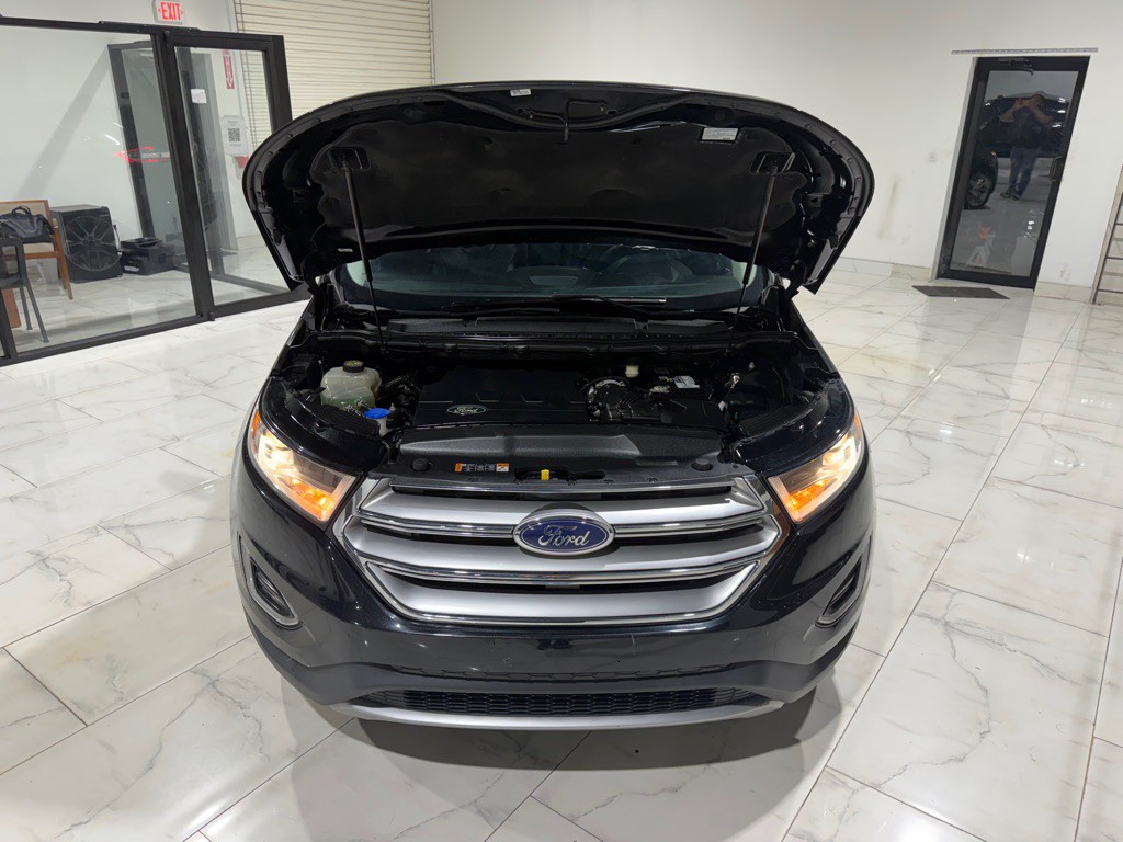 2015 Ford Edge Image 4