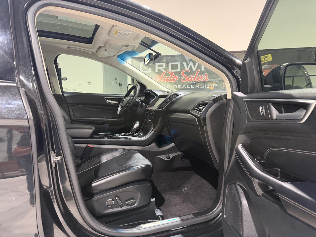 2015 Ford Edge Image 15
