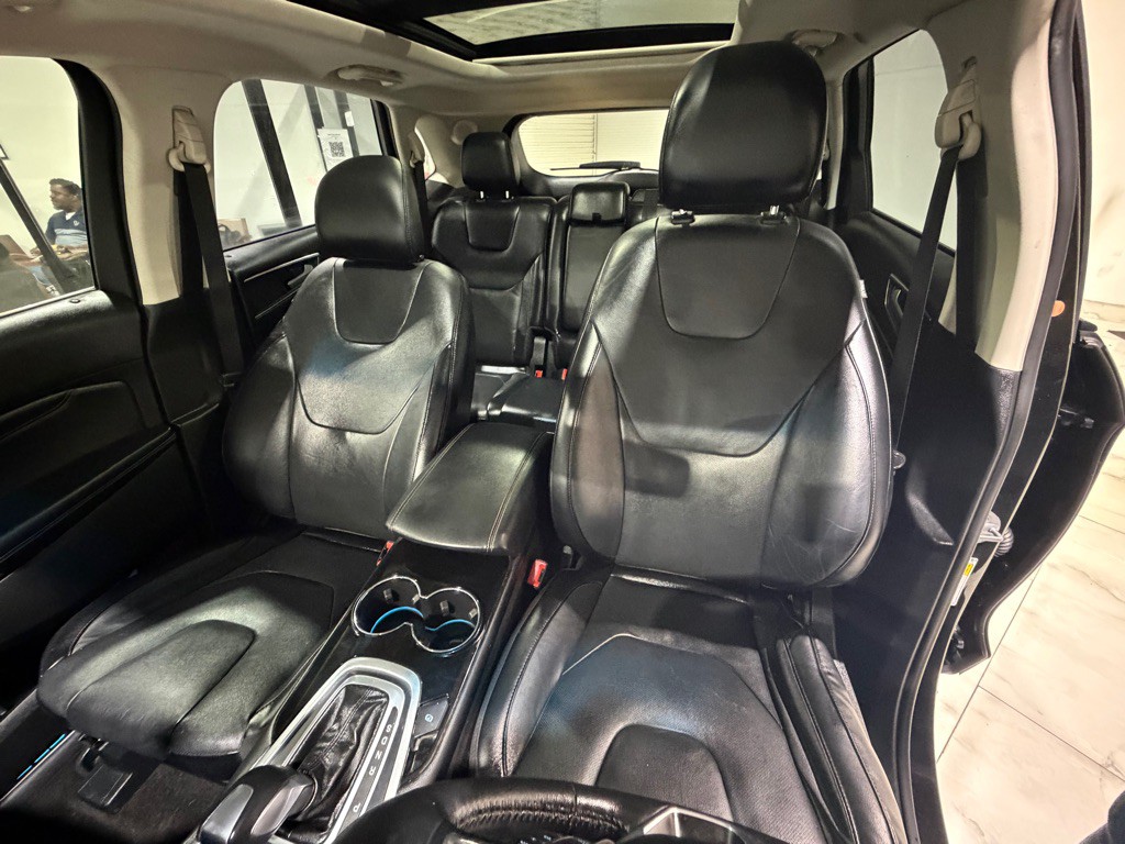 2015 Ford Edge Image 18