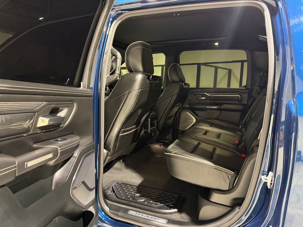 2021 RAM 1500 Image 12
