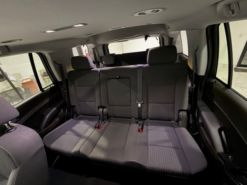 2019 Chevrolet Tahoe Image 18
