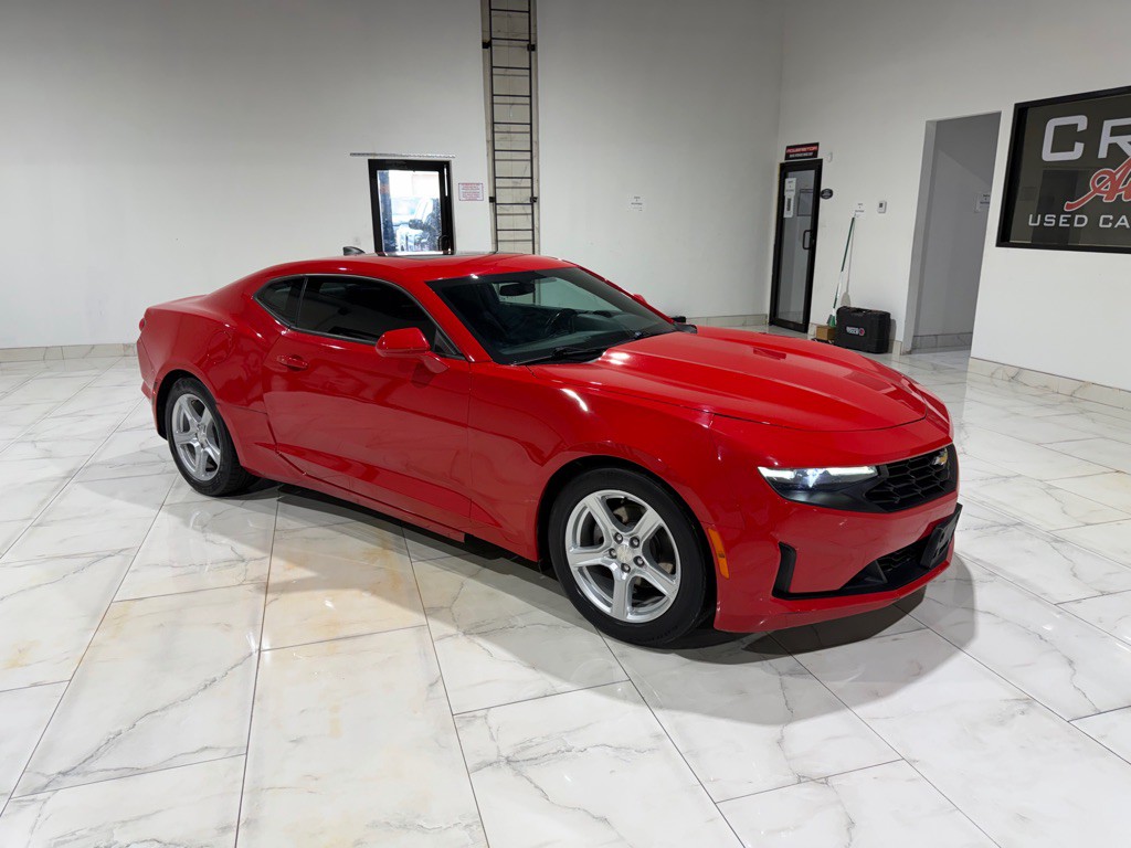 2023 Chevrolet Camaro Image 3