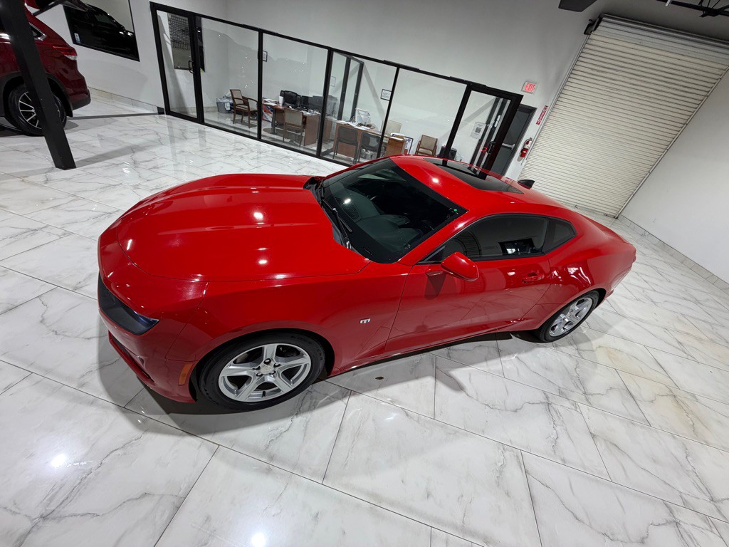 2023 Chevrolet Camaro Image 6