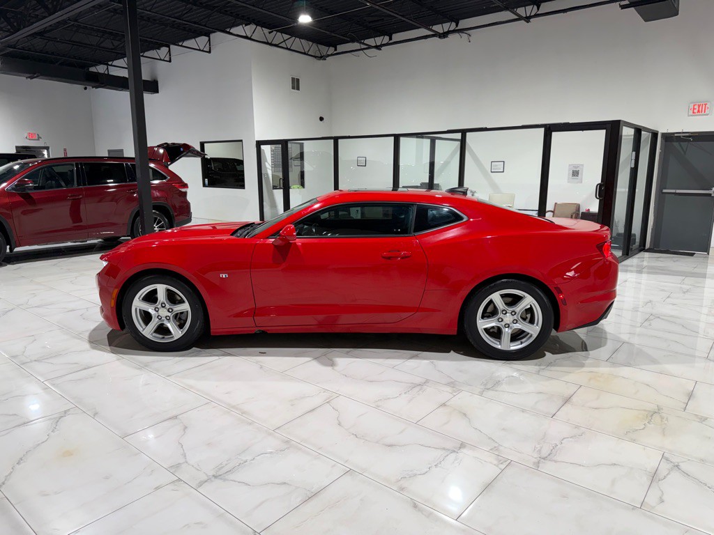 2023 Chevrolet Camaro Image 7