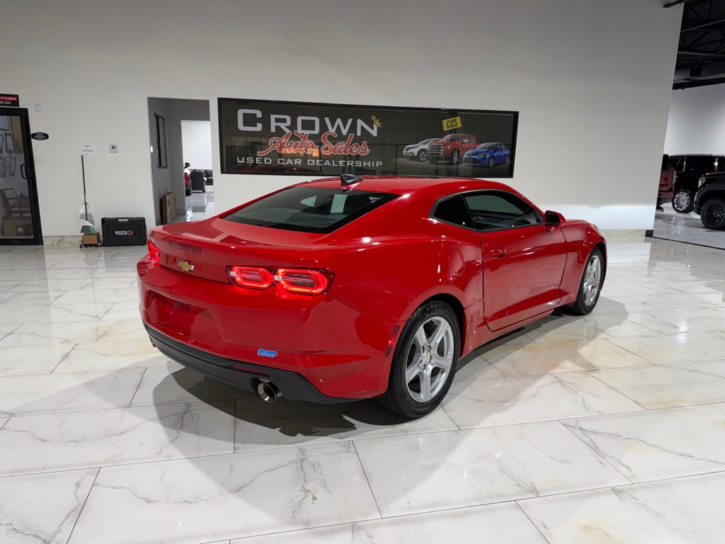 2023 Chevrolet Camaro Image 9