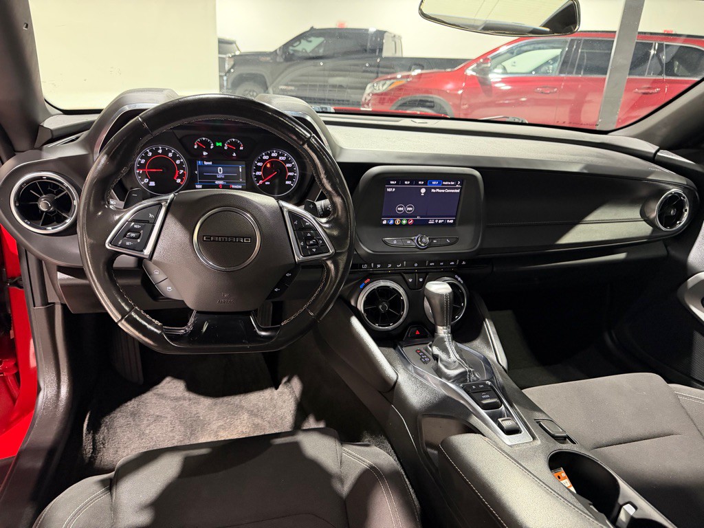 2023 Chevrolet Camaro Image 19