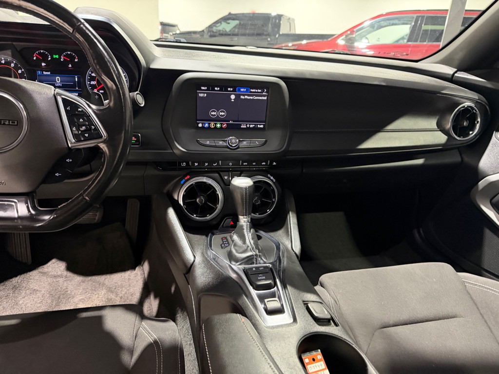 2023 Chevrolet Camaro Image 20
