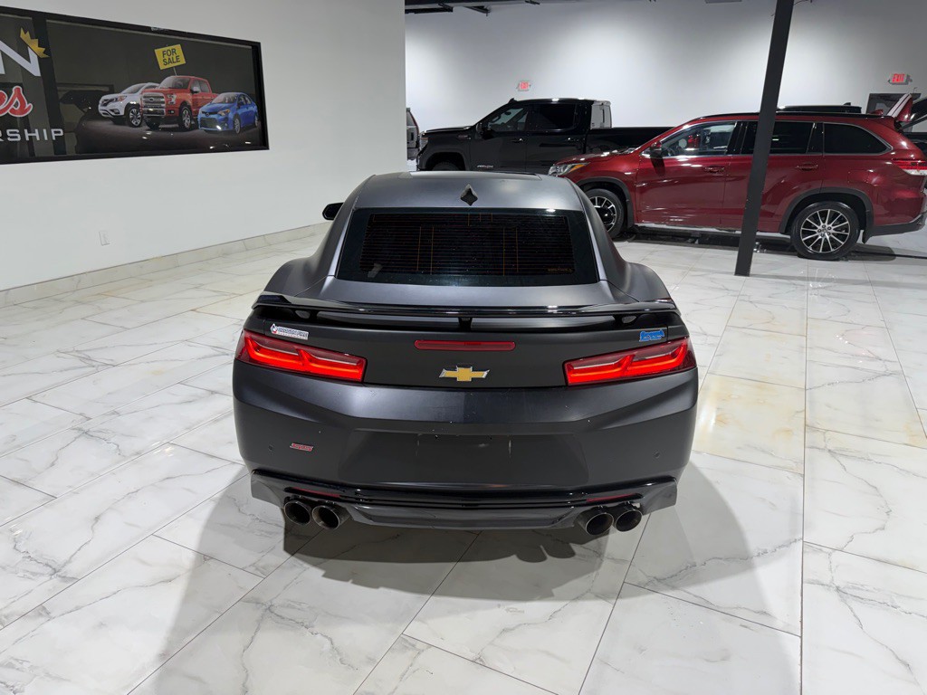 2018 Chevrolet Camaro Image 10
