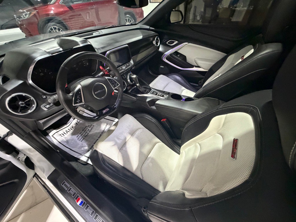 2018 Chevrolet Camaro Image 18