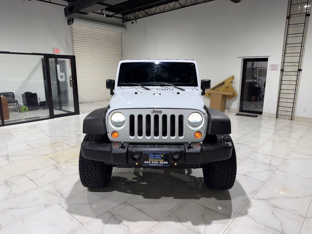 2015 Jeep Wrangler Unlimited Image 2