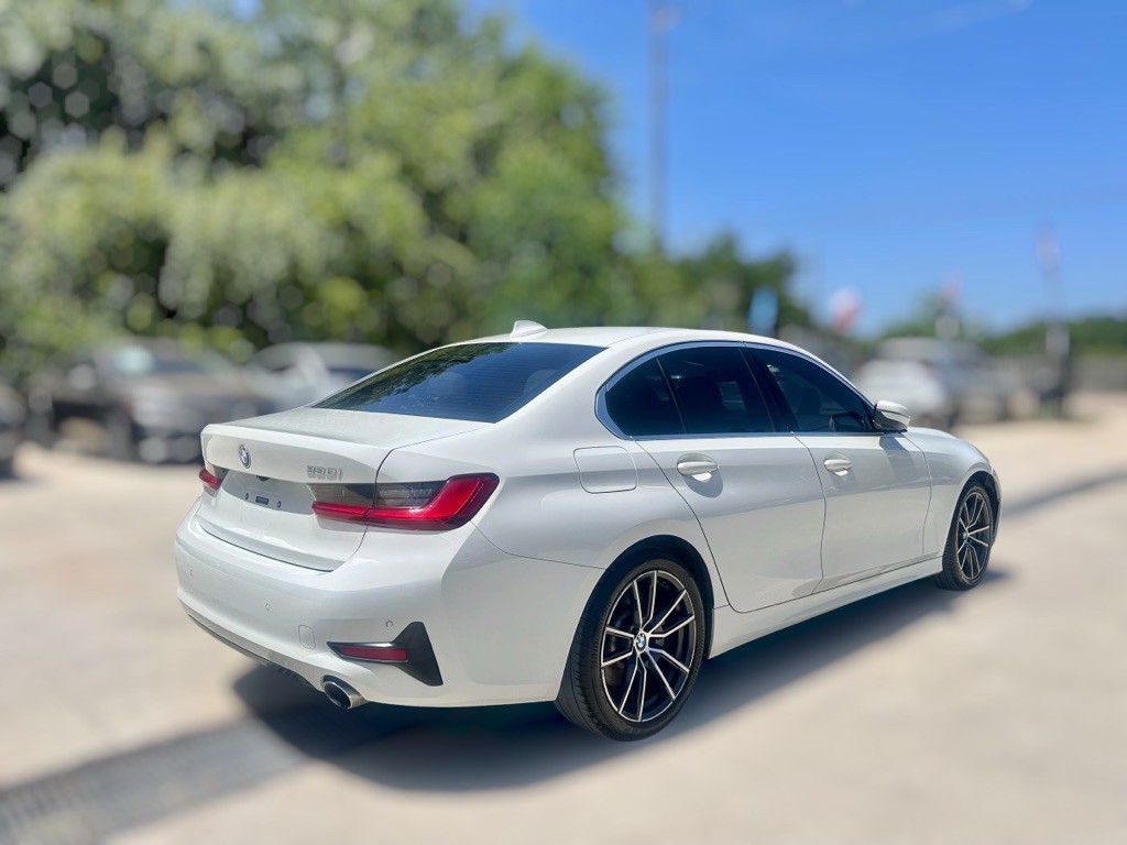 2020 BMW 3 Series Image 6