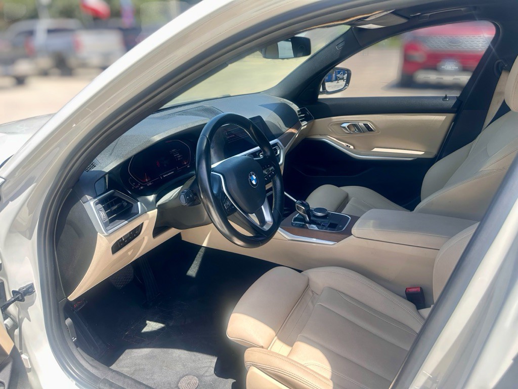 2020 BMW 3 Series Image 17