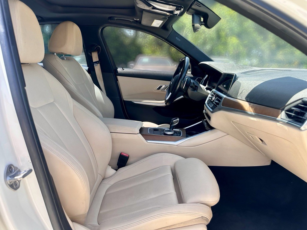 2020 BMW 3 Series Image 25