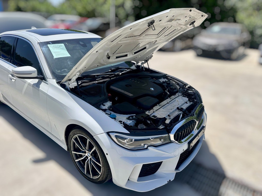 2020 BMW 3 Series Image 27