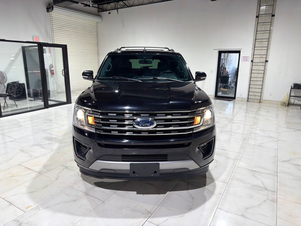 2021 Ford Expedition Image 2