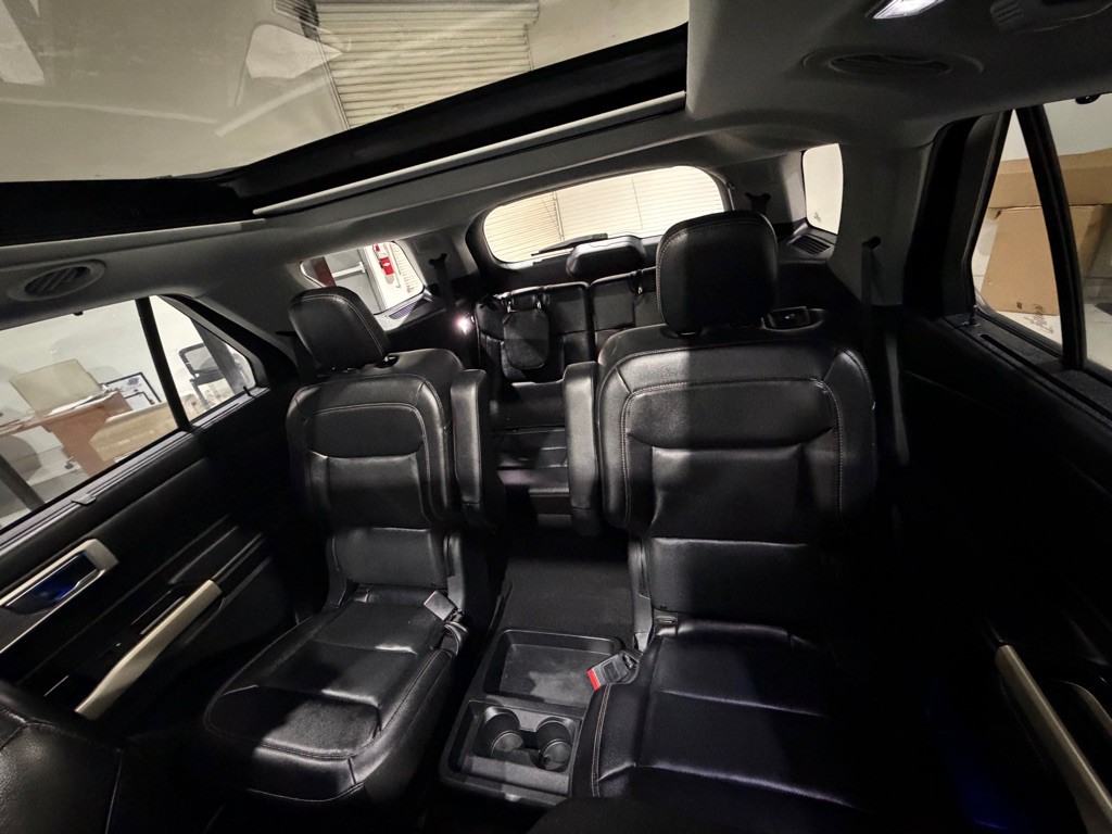 2021 Ford Explorer Image 17