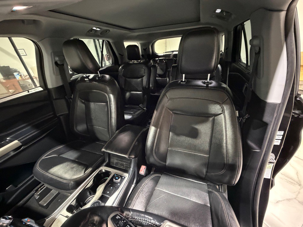 2021 Ford Explorer Image 18