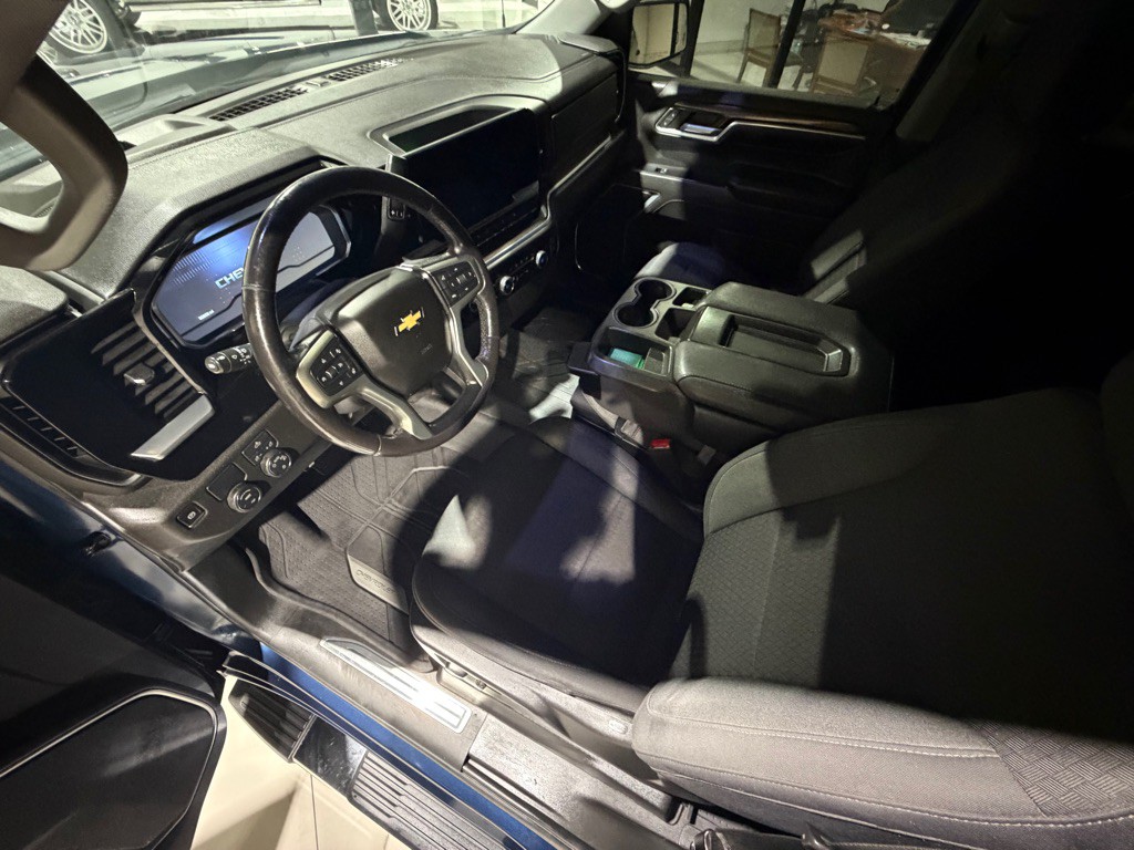 2022 Chevrolet Silverado 1500 Image 17