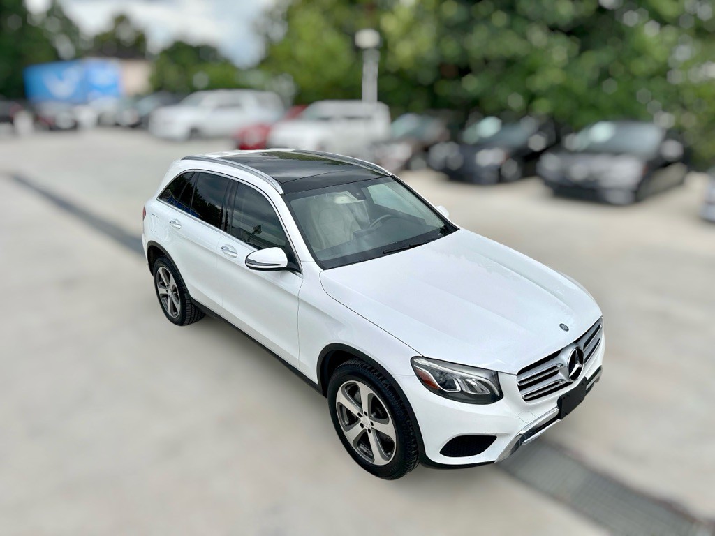 2017 Mercedes-Benz GLC-Class Image 13