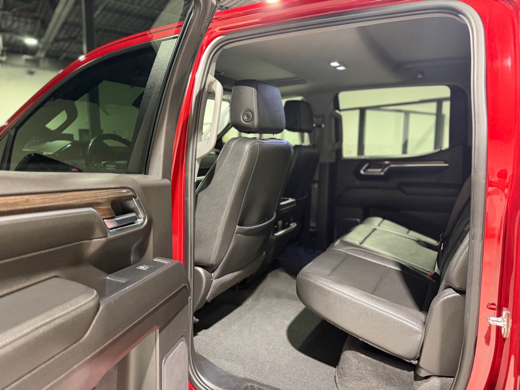 2024 Chevrolet Silverado 1500 Image 11