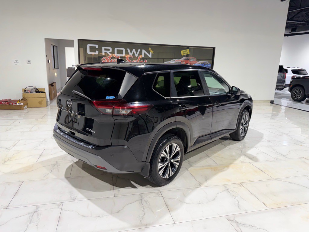 2023 Nissan Rogue Image 8