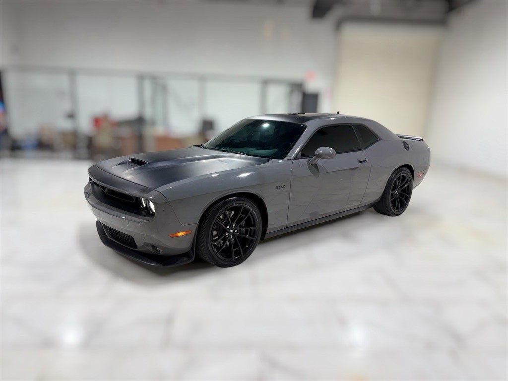 2023 Dodge Challenger Image 1