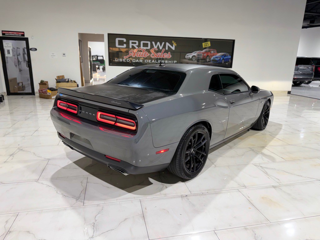 2023 Dodge Challenger Image 13