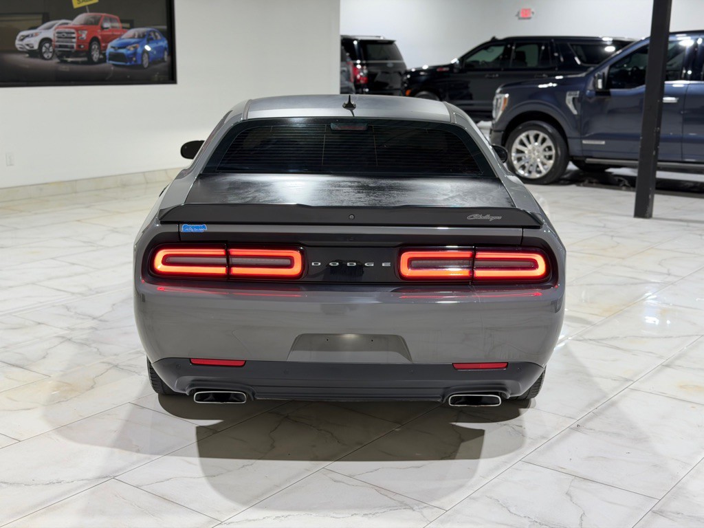 2023 Dodge Challenger Image 15