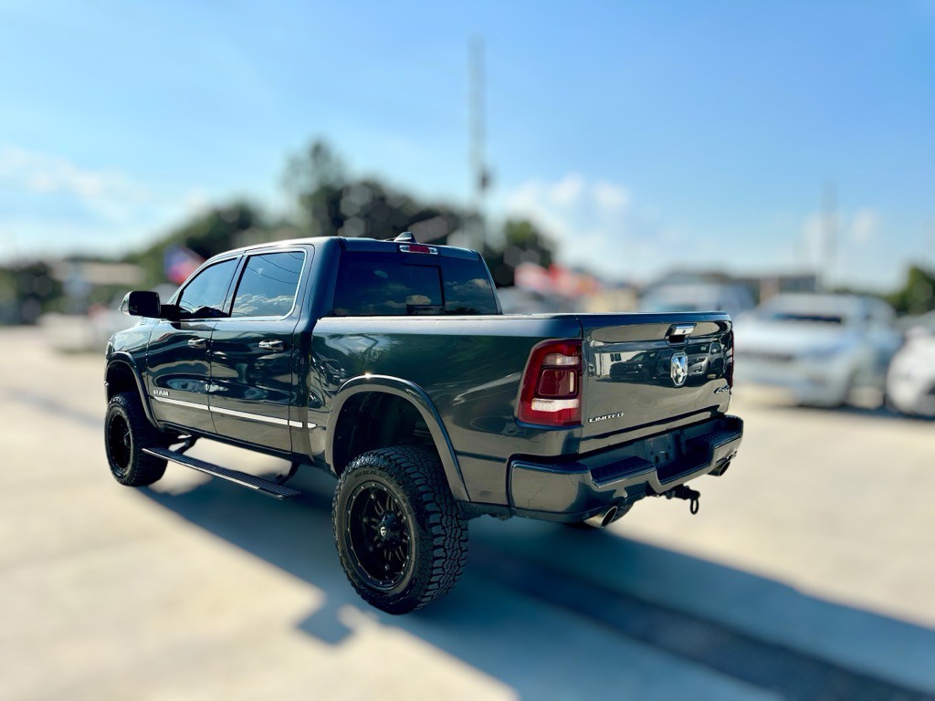 2020 RAM 1500 Image 5