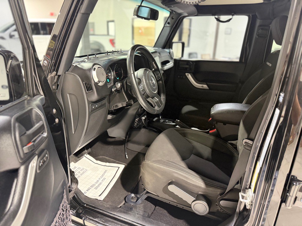 2016 Jeep Wrangler Unlimited Image 15