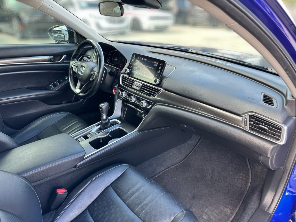 2022 Honda Accord Image 36