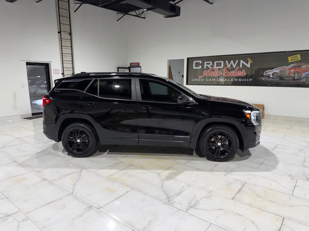 2024 GMC Terrain Image 6