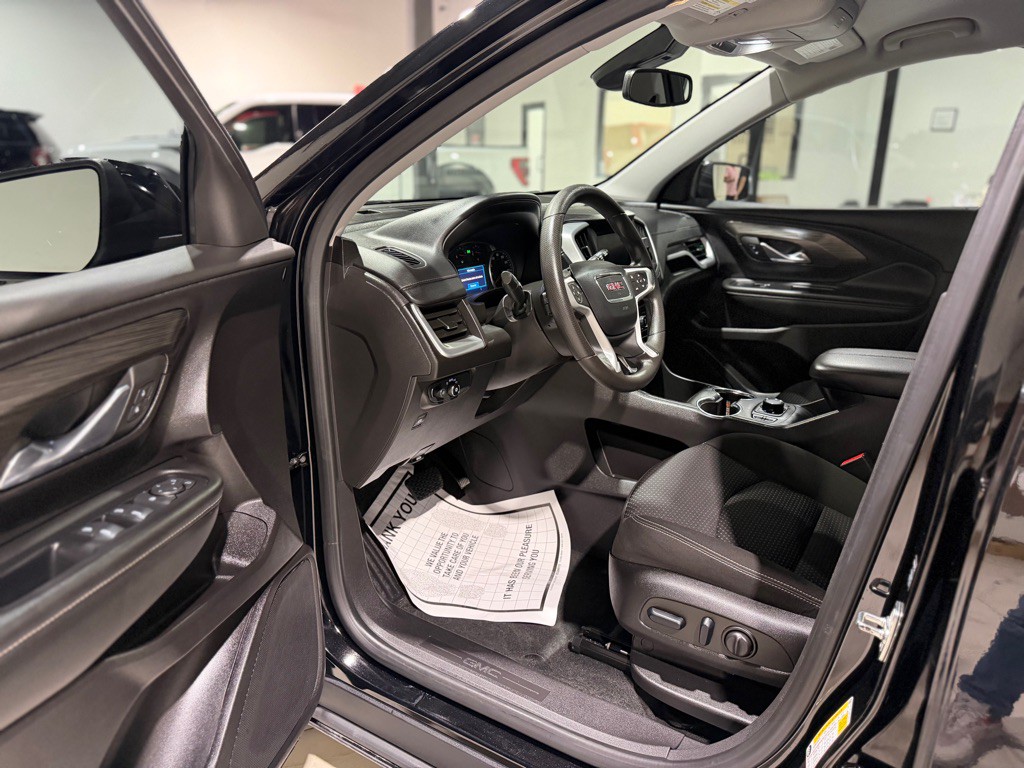 2024 GMC Terrain Image 15